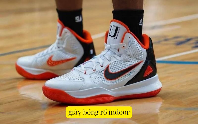 giày bóng rổ indoor