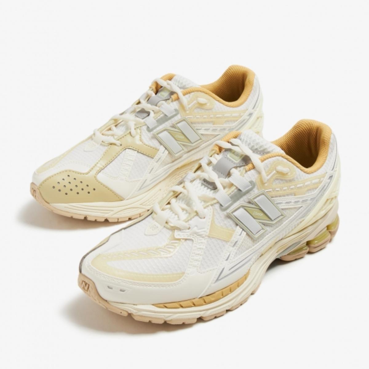 Chi tiết upper giày New Balance 1906R Lunar New Year M1906NLY