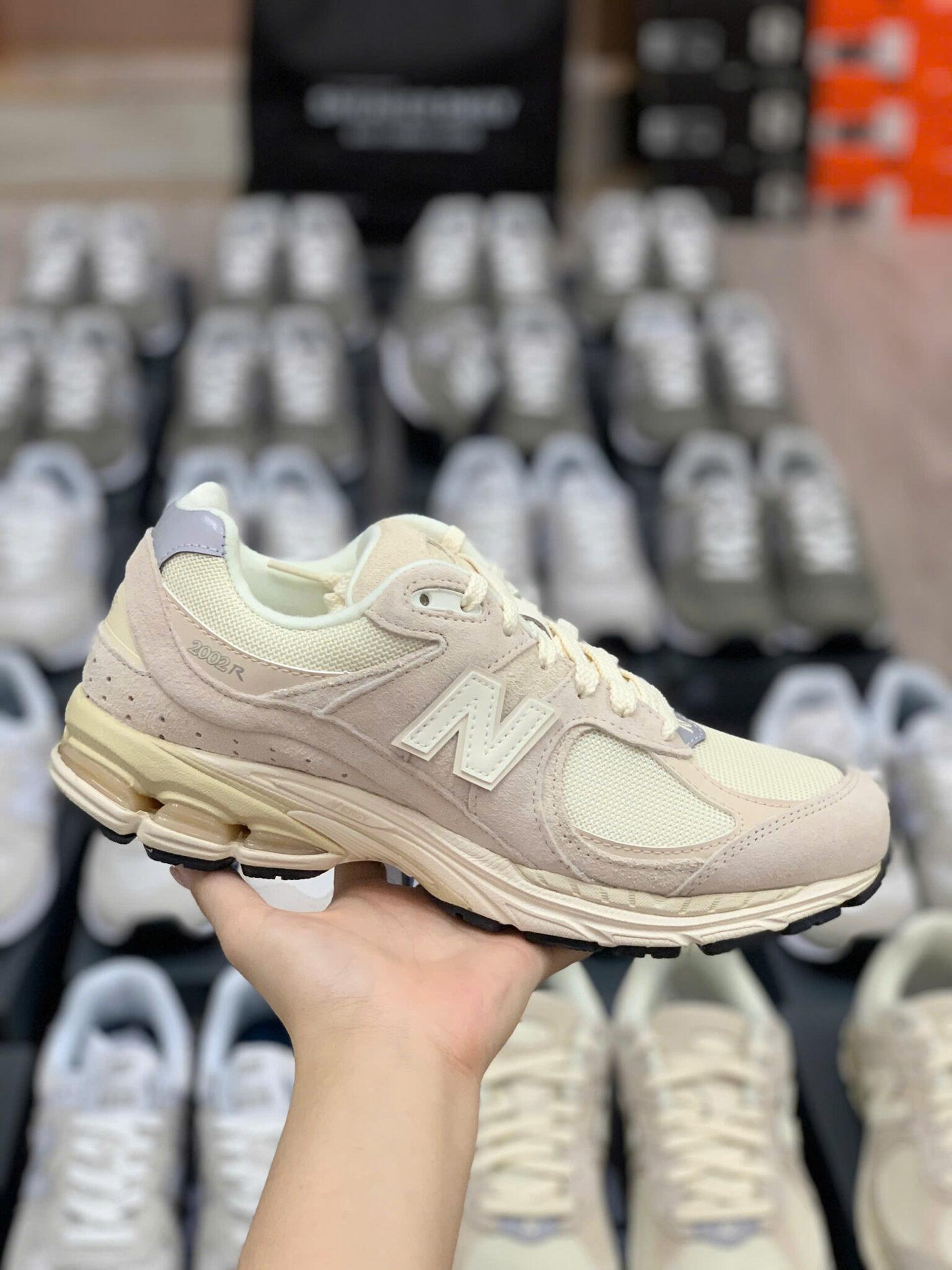 giay-new-balance-2002r-calm-taupe-m2002rcc-2