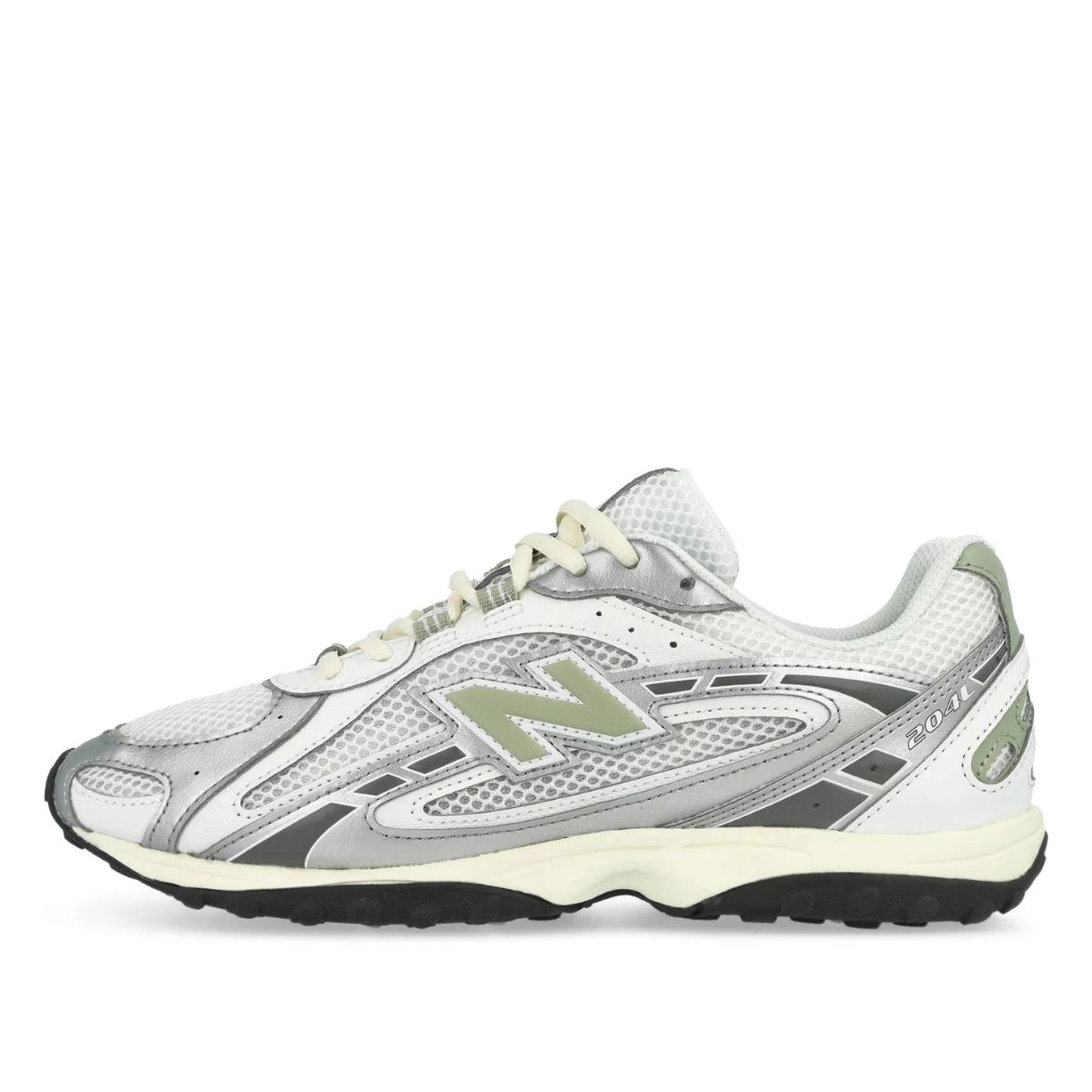 Giày New Balance 204L Silver Metallic Sage Green U204LSWB nhìn từ bên hông