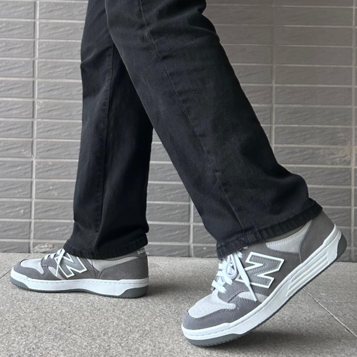 Chi tiết phối màu Castlerock Raincloud trên New Balance 480 BB480LEC