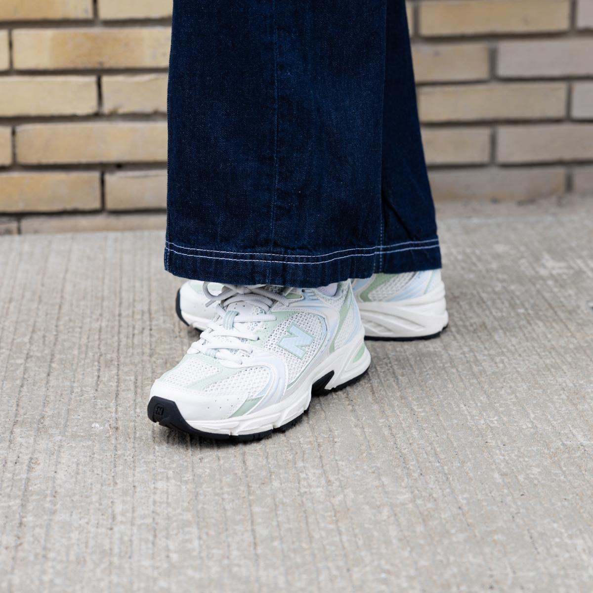 giay-new-balance-530-cosmic-jade-green-mr530zo-5