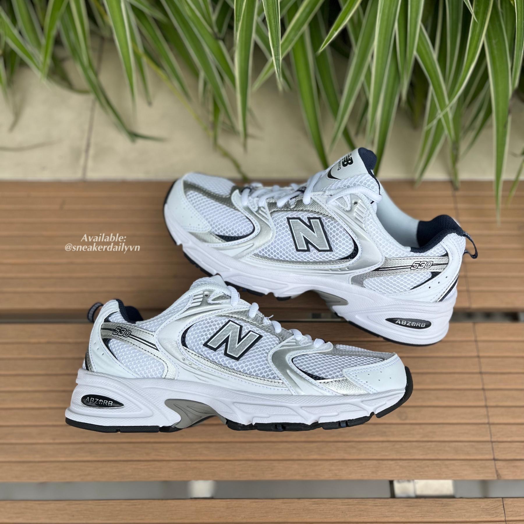 Giày New Balance 530 Retro Running Navy MR530SG góc nhìn trên xuống