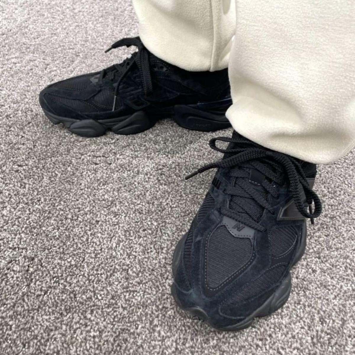 giay-new-balance-9060-triple-black-u9060bpm-2