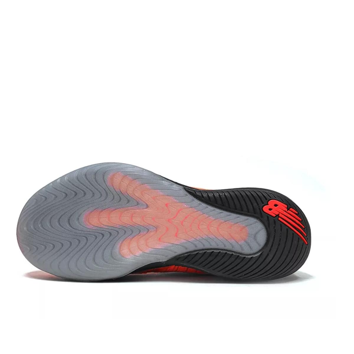 giay-new-balance-fuelcell-996v5-neon-dragonfly-black-mch996a5-7