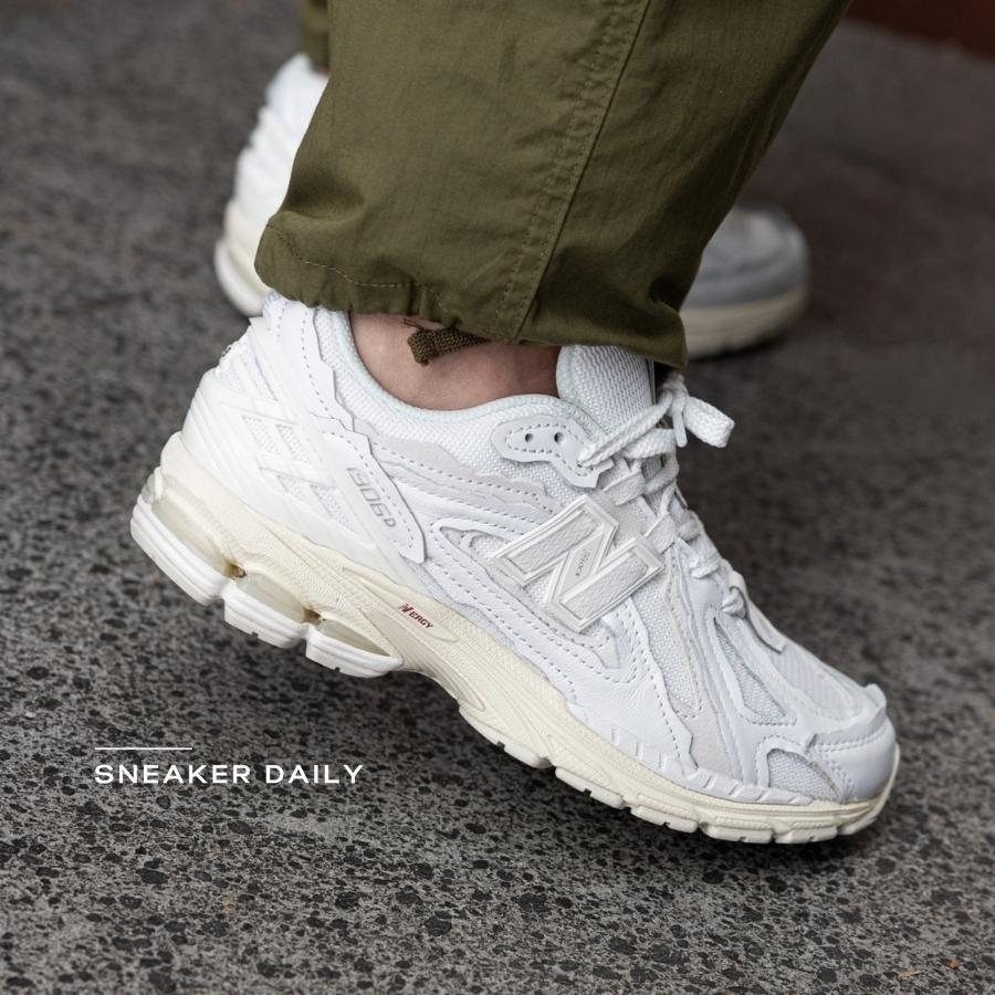 giay-new-balance-nb-1906r-protection-pack-white-m1906de-6