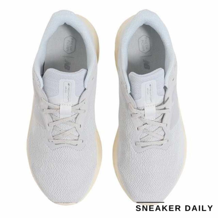 New Balance Fresh Foam Arishi v4 MARISFY nhìn tổng thể từ bên cạnh