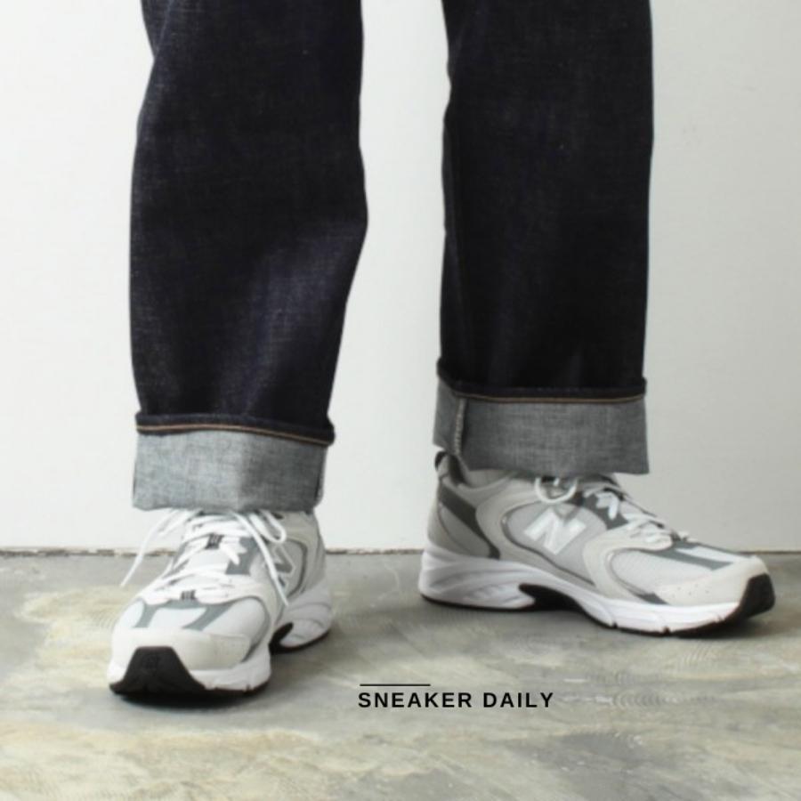 Giày Nữ New Balance 530 Classic Grey MR530CB phối đồ hàng ngày